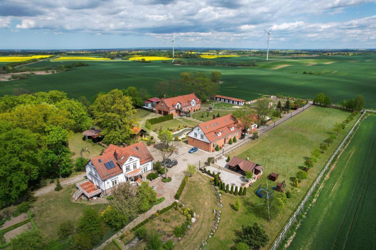 Dworek U Leszczynskich Hotel Gosciszewo Kültér fotó